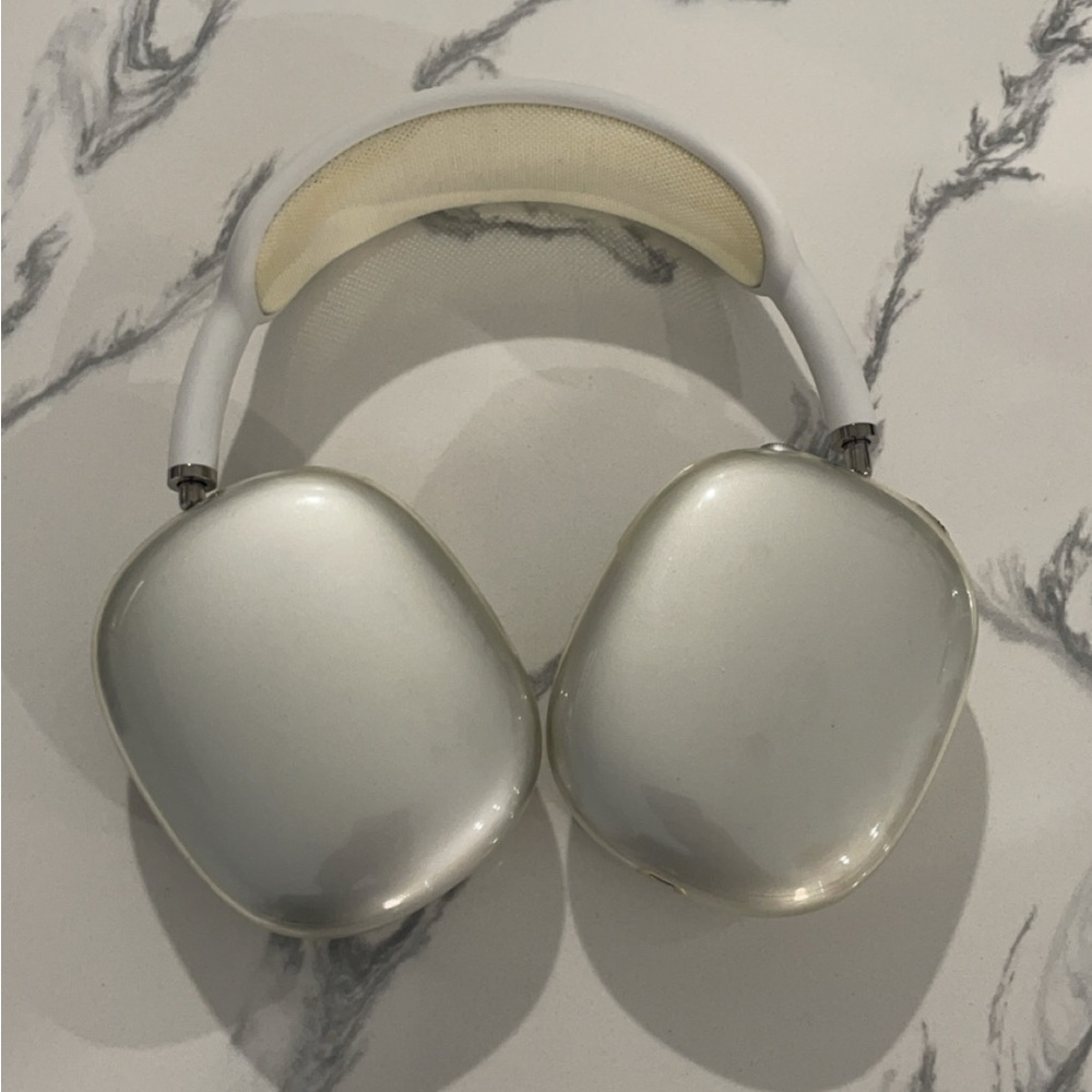 Apple AirPods Max
